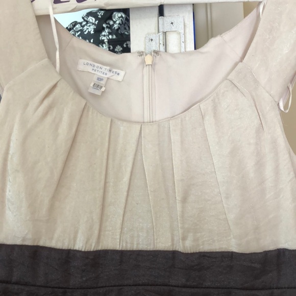 Dress - Picture 3 of 5